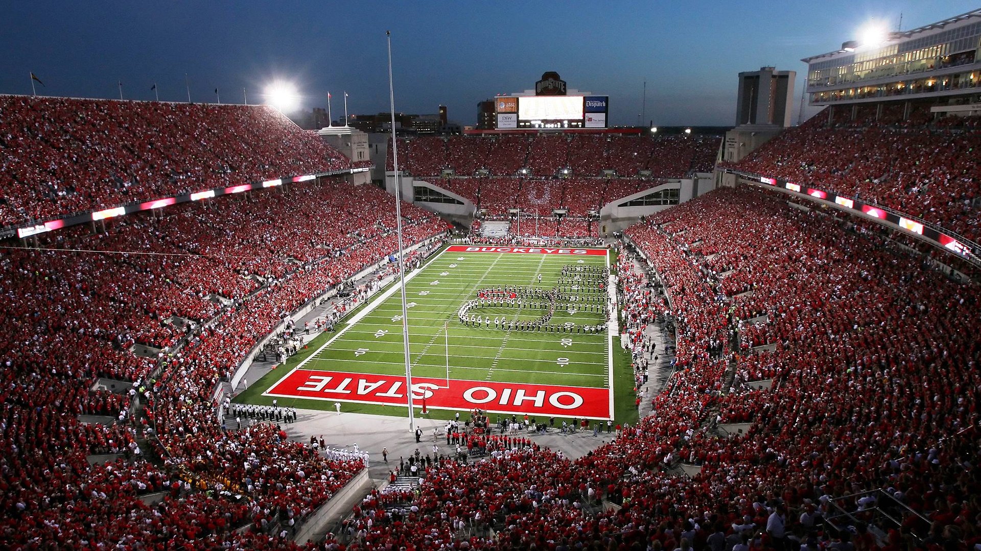 主力阵容与替补阵容是否需要不同节奏策略,主力阵容是什么意思